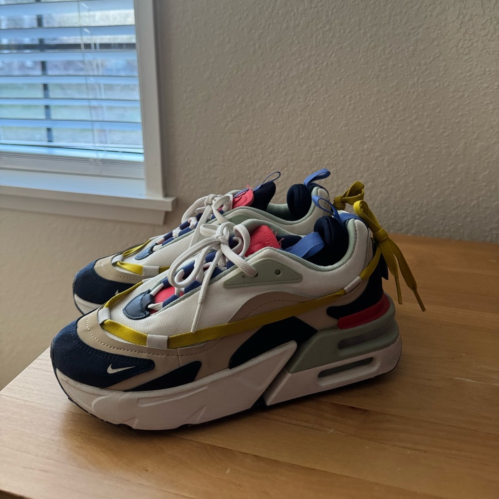 Nike Air Max Furyosa, Women’s Size 8